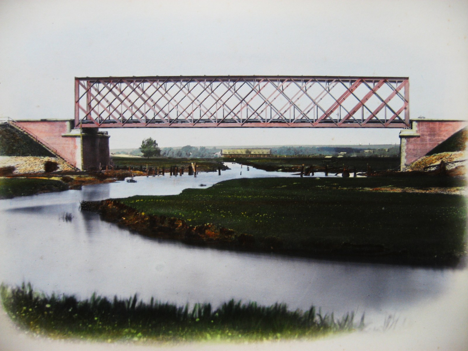 Мост через реку Уды